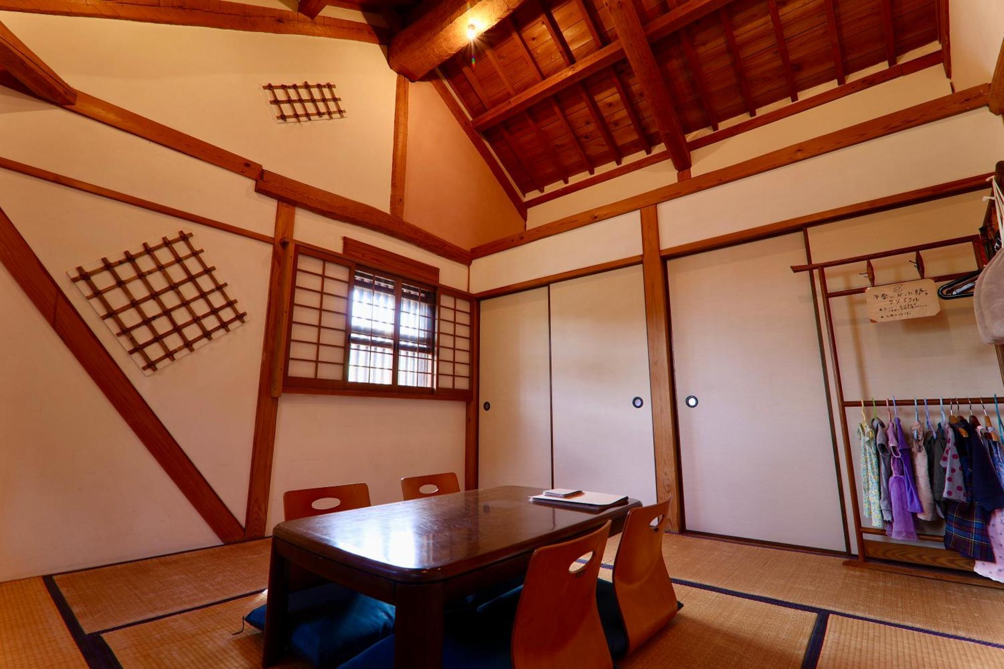 Guest House Eleven Village Fukiya ภายนอก รูปภาพ