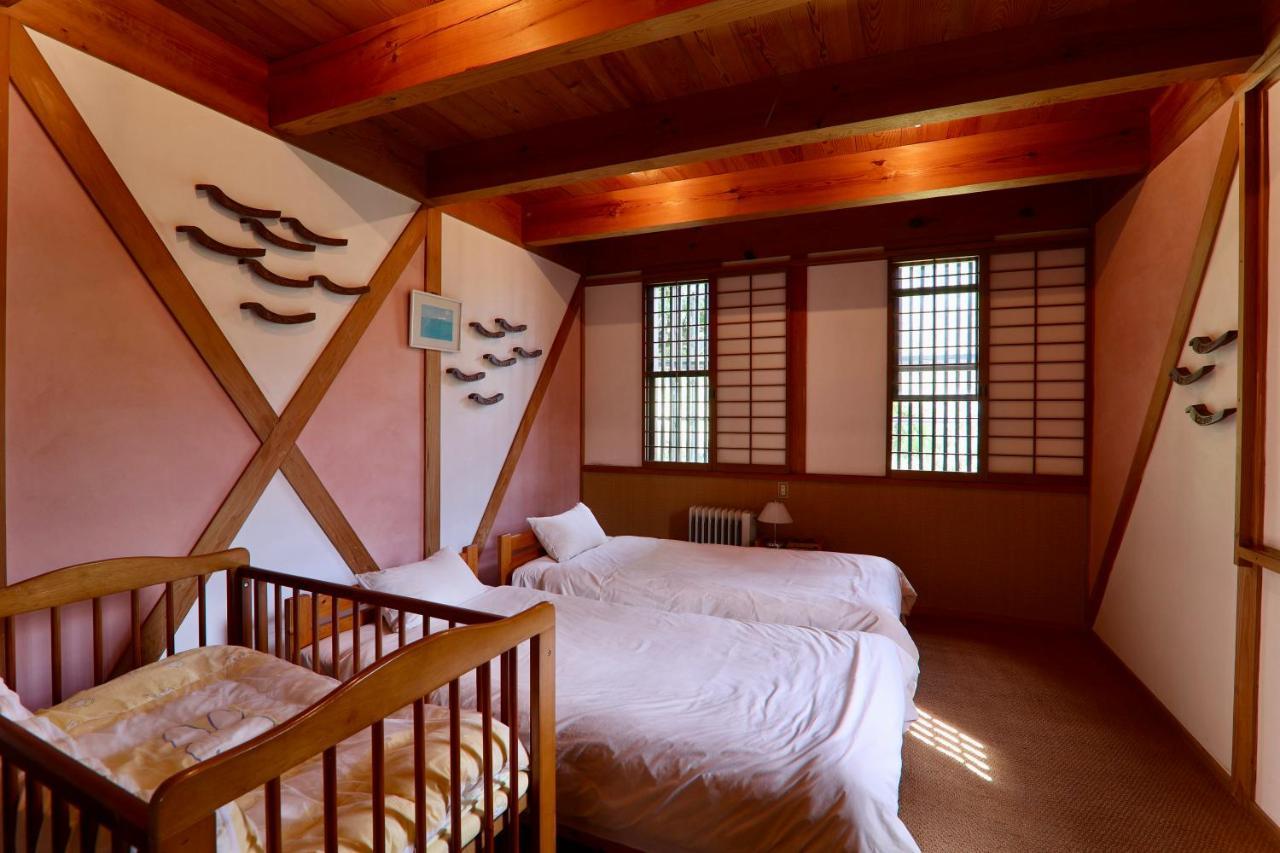 Guest House Eleven Village Fukiya ภายนอก รูปภาพ